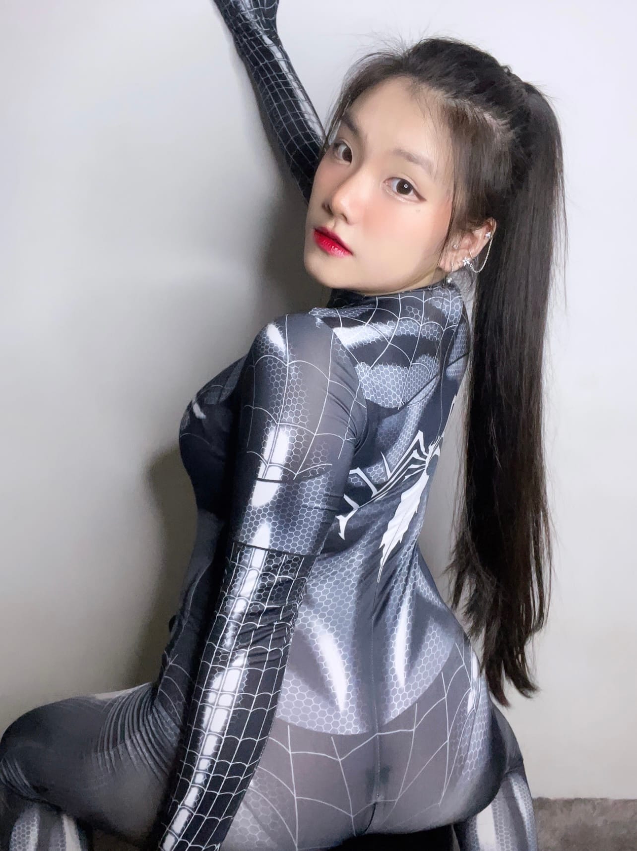 Grachive Cocolee Venom Spiderwoman 8