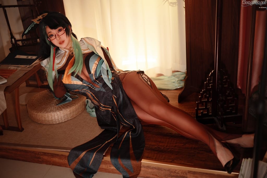 Rongrongzi 小容仔咕咕咕 Xianyun 10