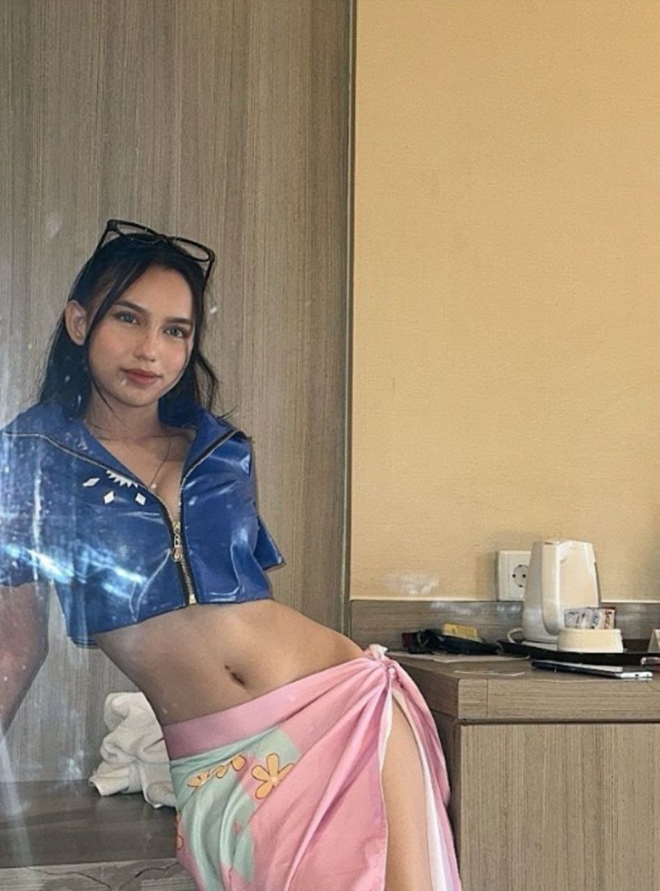 photo 6296141668042262756 y