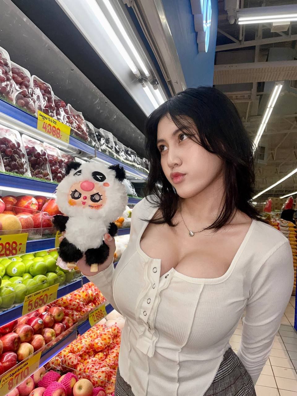 photo 6334580830772511527 y