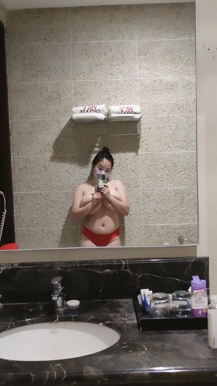 42.TELEGRAM@BagianKenikmat4n