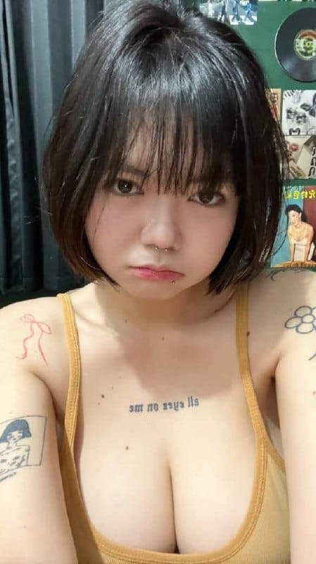 a2380ca4 d7aa 41a9 808f e86fedf0b7a5