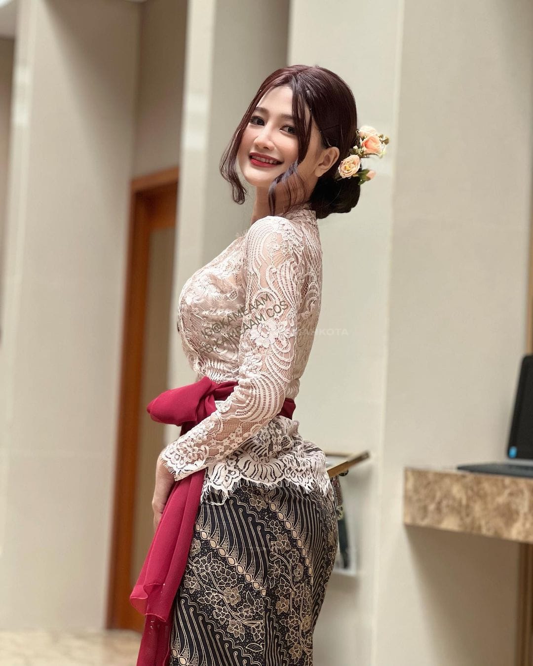 24 youtube by yuri alpha