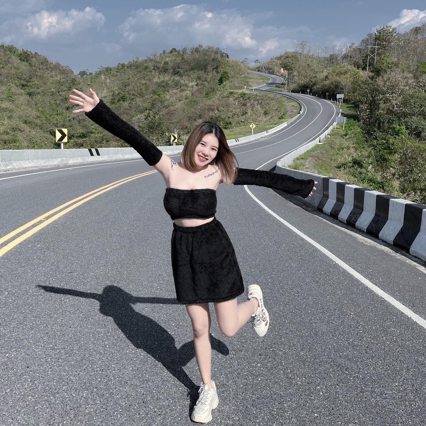 aomkynn CaedO5TvmK4 1