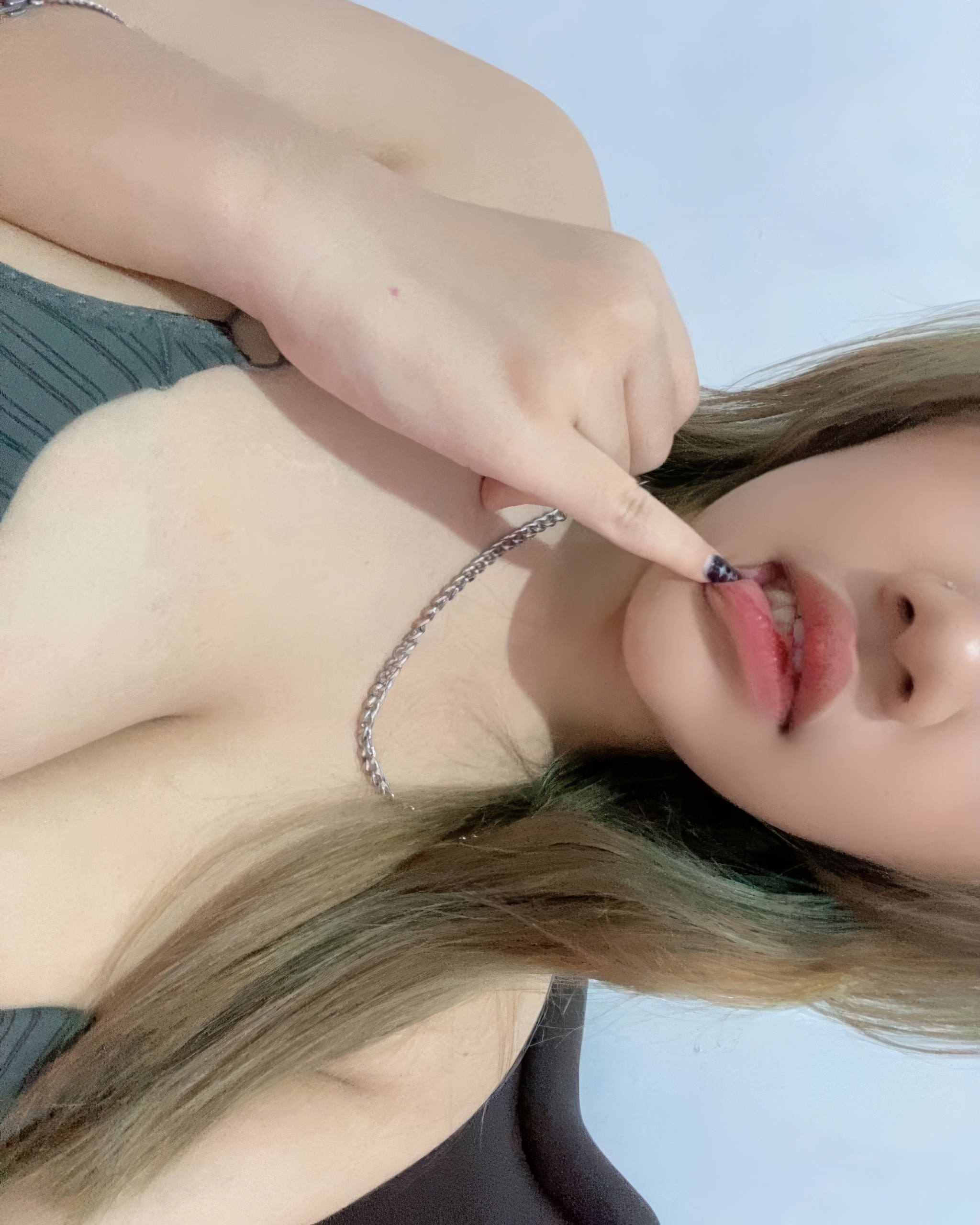 𝖆𝖑𝖈𝖆𝖙𝖍𝖗𝖆𝖟 𝟘𝟙𝟘